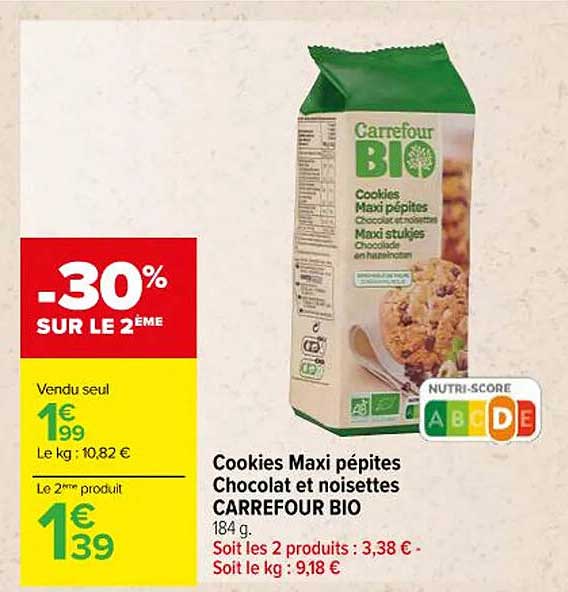 Promo Cookies Maxi Pépites Chocolat Et Noisettes Carrefour Bio chez