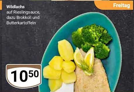 Wildlachs auf Rieslingsauce, dazu Brokkoli und Butterkartoffeln