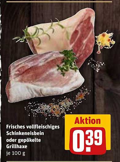 Frisches vollfleischiges Schinkenesein oder gepökelte Grillhaxe