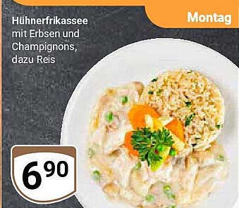 Hühnerfrikassee mit Erbsen und Champignons, dazu Reis