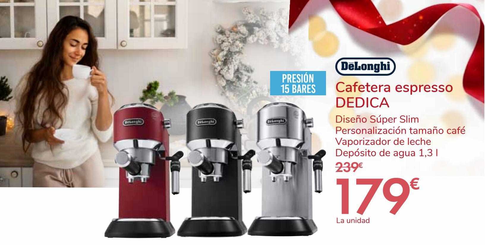 Oferta Delonghi Cafetera Espresso Dedica en Carrefour