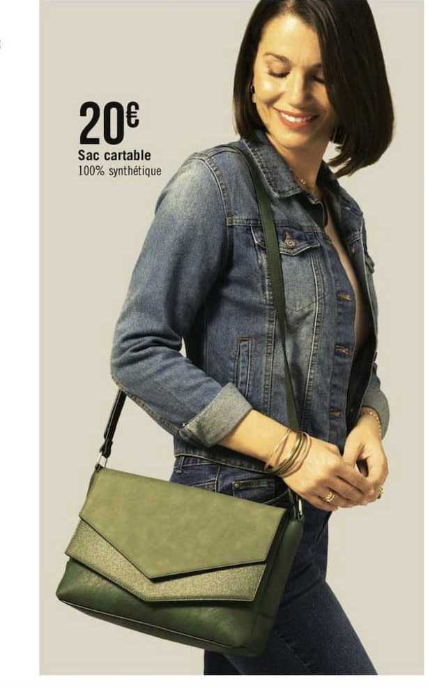 Promo Sac Cartable chez Geant Casino