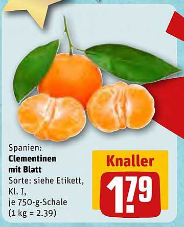 Clementinen mit Blatt